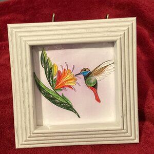 VTG Origami Paper Art HUMMINGBIRD (4.25" x 4.25")-6" X 6" Frame-Handcraft VGUC